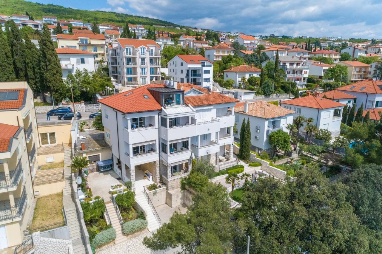 Villa Lucia Crikvenica Exterior foto