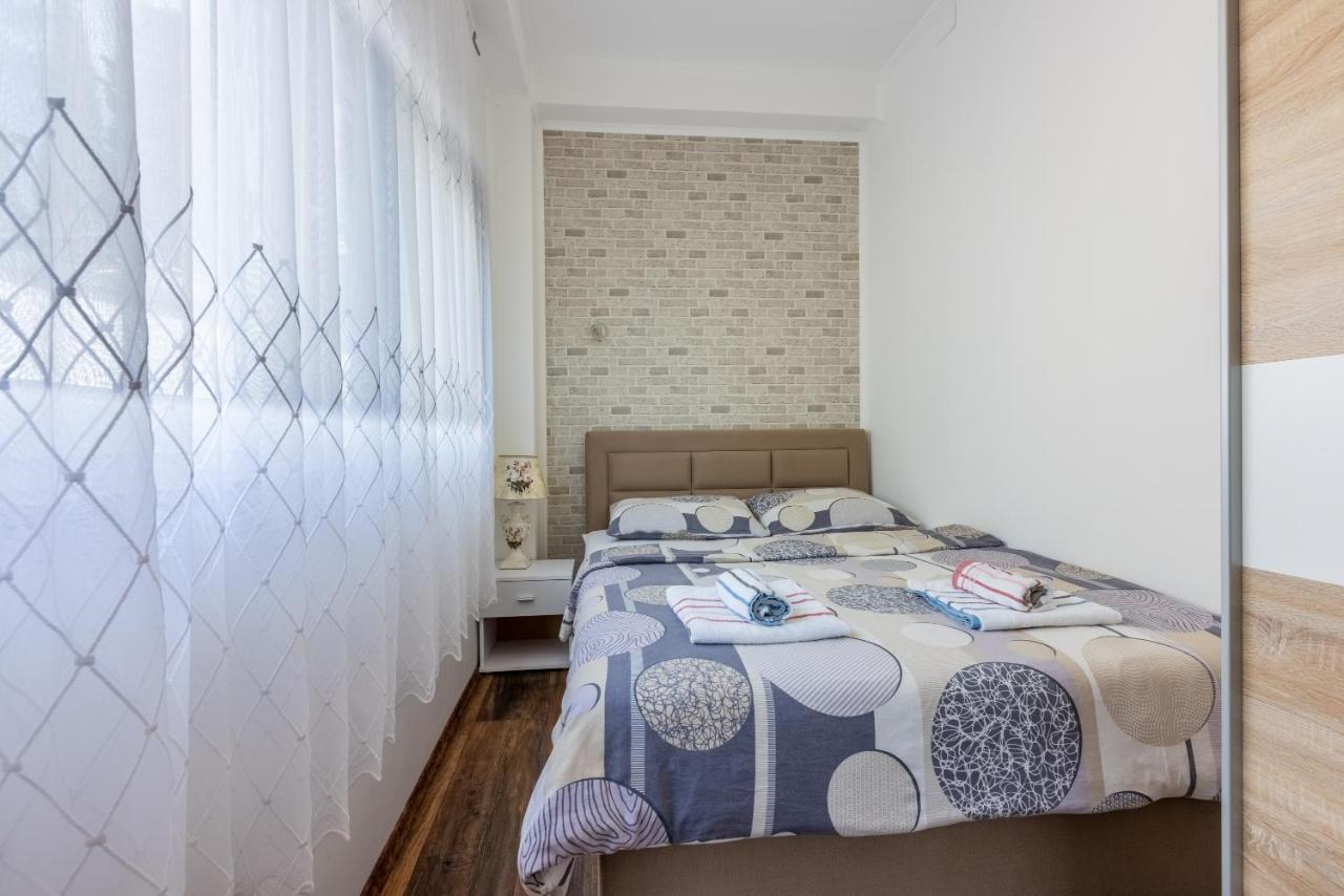 Villa Lucia Crikvenica Exterior foto